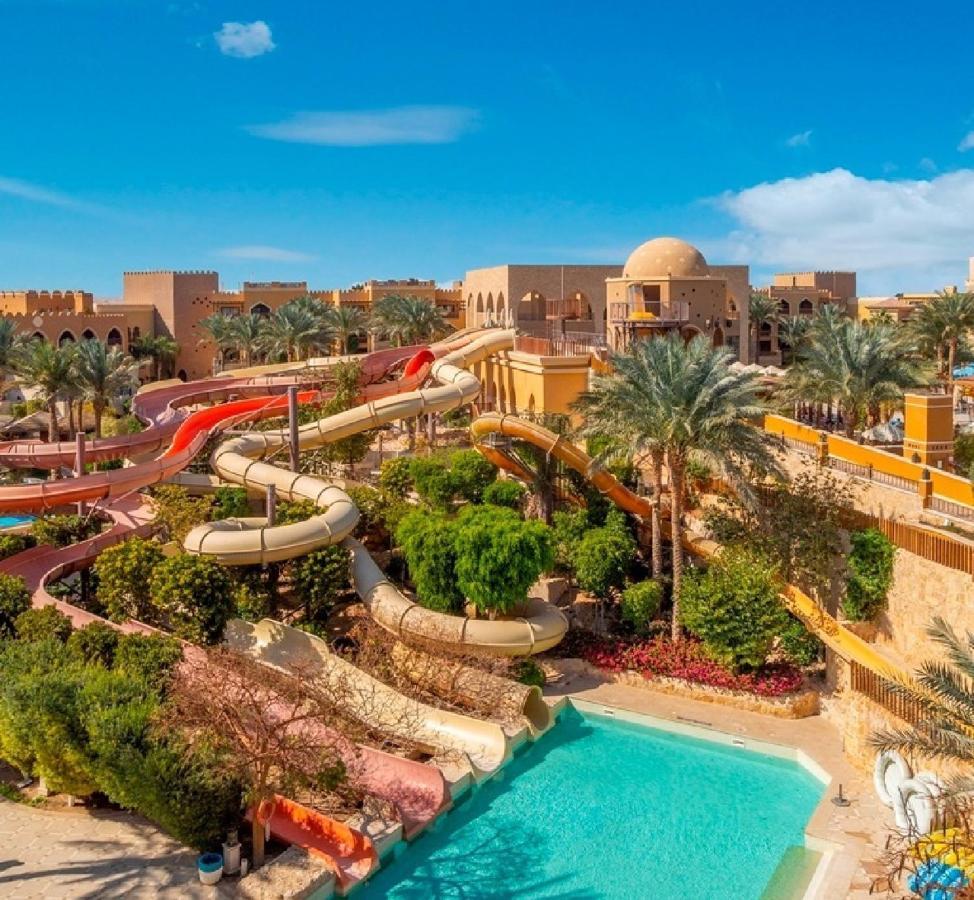 Grand Waterworld Makadi Family Star - Couples And Families Only Hotel Hurghada Eksteriør billede Desert Falls Water & Adventure Park