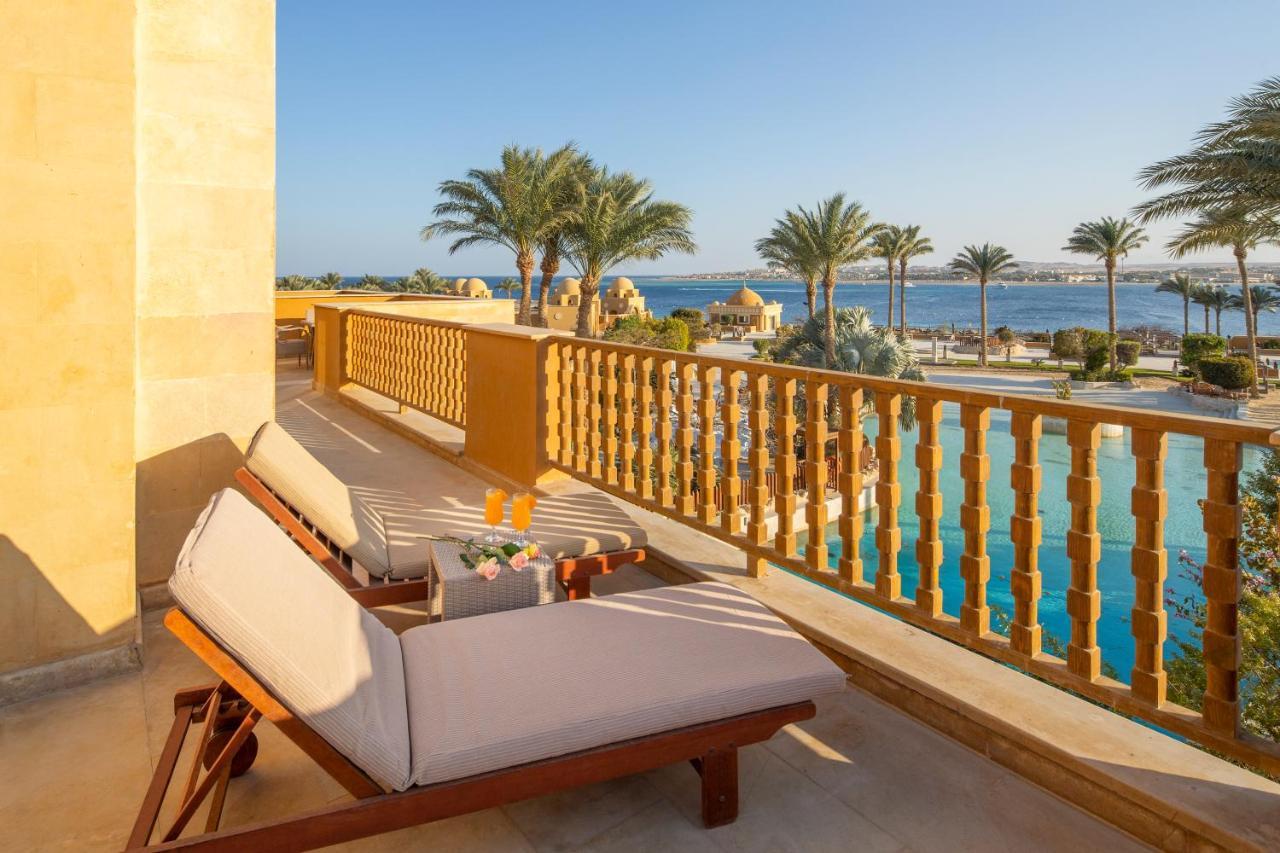 Grand Waterworld Makadi Family Star - Couples And Families Only Hotel Hurghada Eksteriør billede The view from a balcony at the hotel