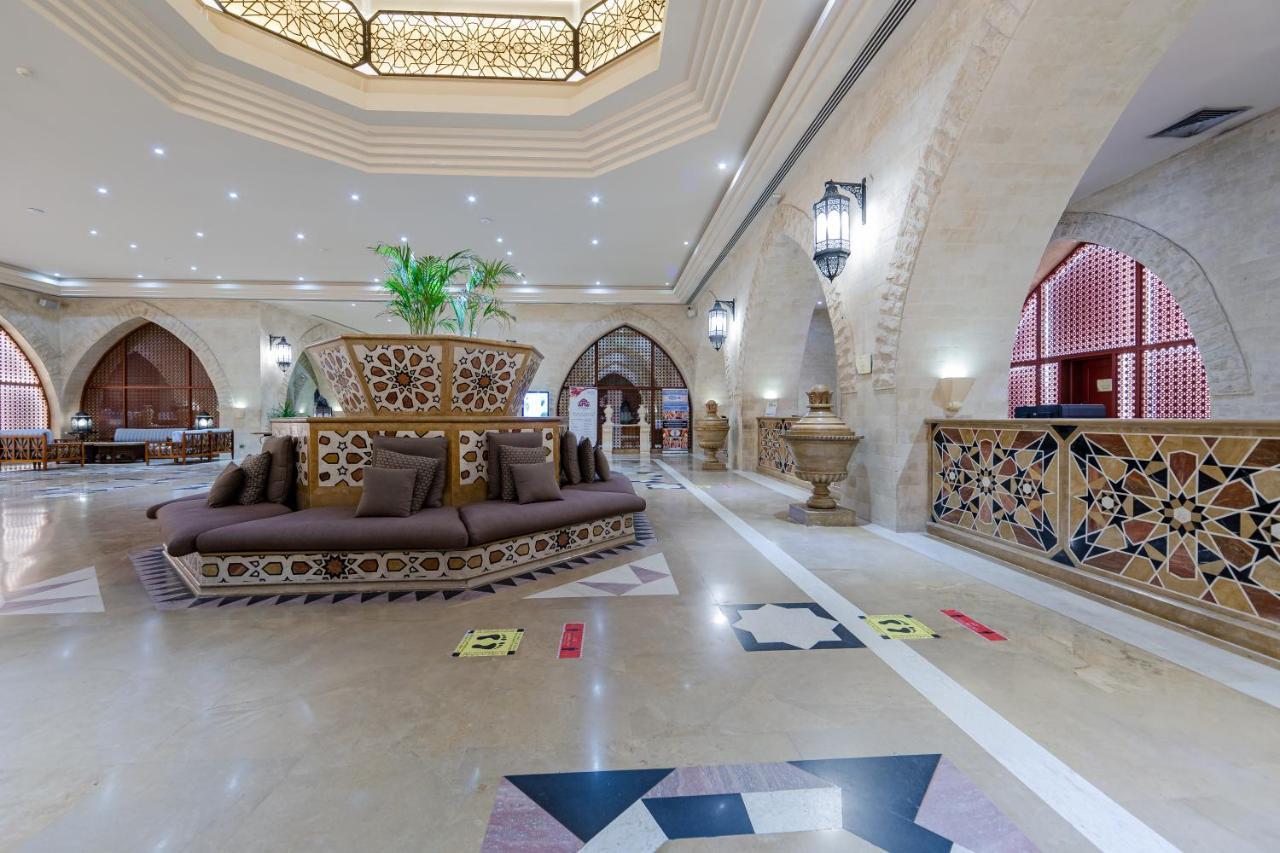 Grand Waterworld Makadi Family Star - Couples And Families Only Hotel Hurghada Eksteriør billede The lobby of the hotel