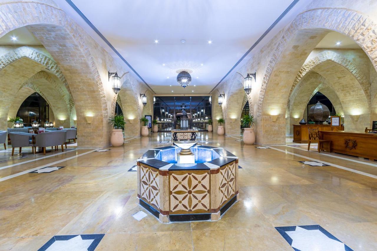 Grand Waterworld Makadi Family Star - Couples And Families Only Hotel Hurghada Eksteriør billede The lobby of the hotel